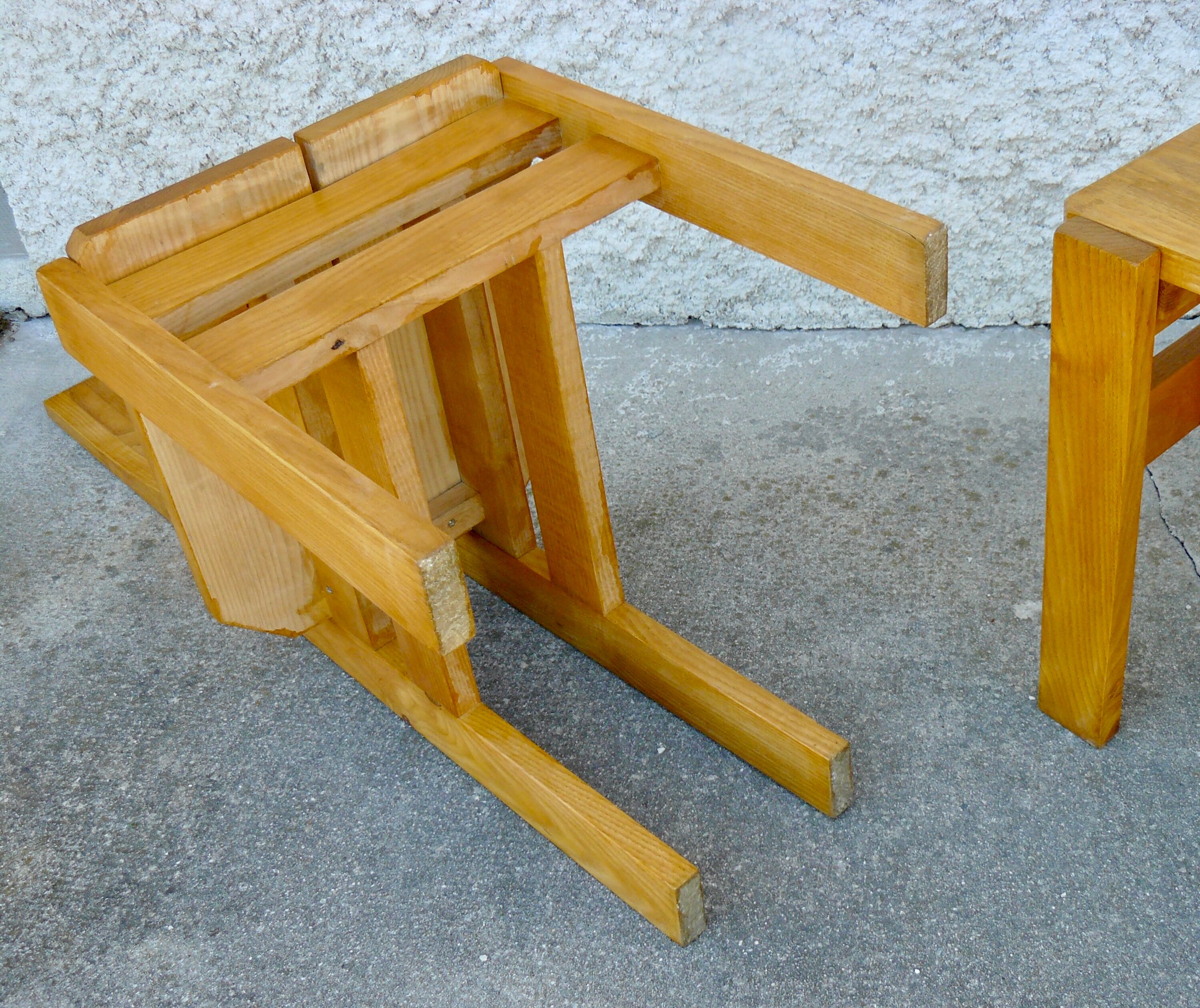 Paire de chaises modernistes bois design 1980