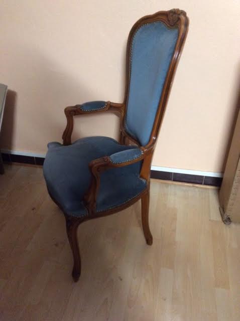 Velvet bedroom armchair