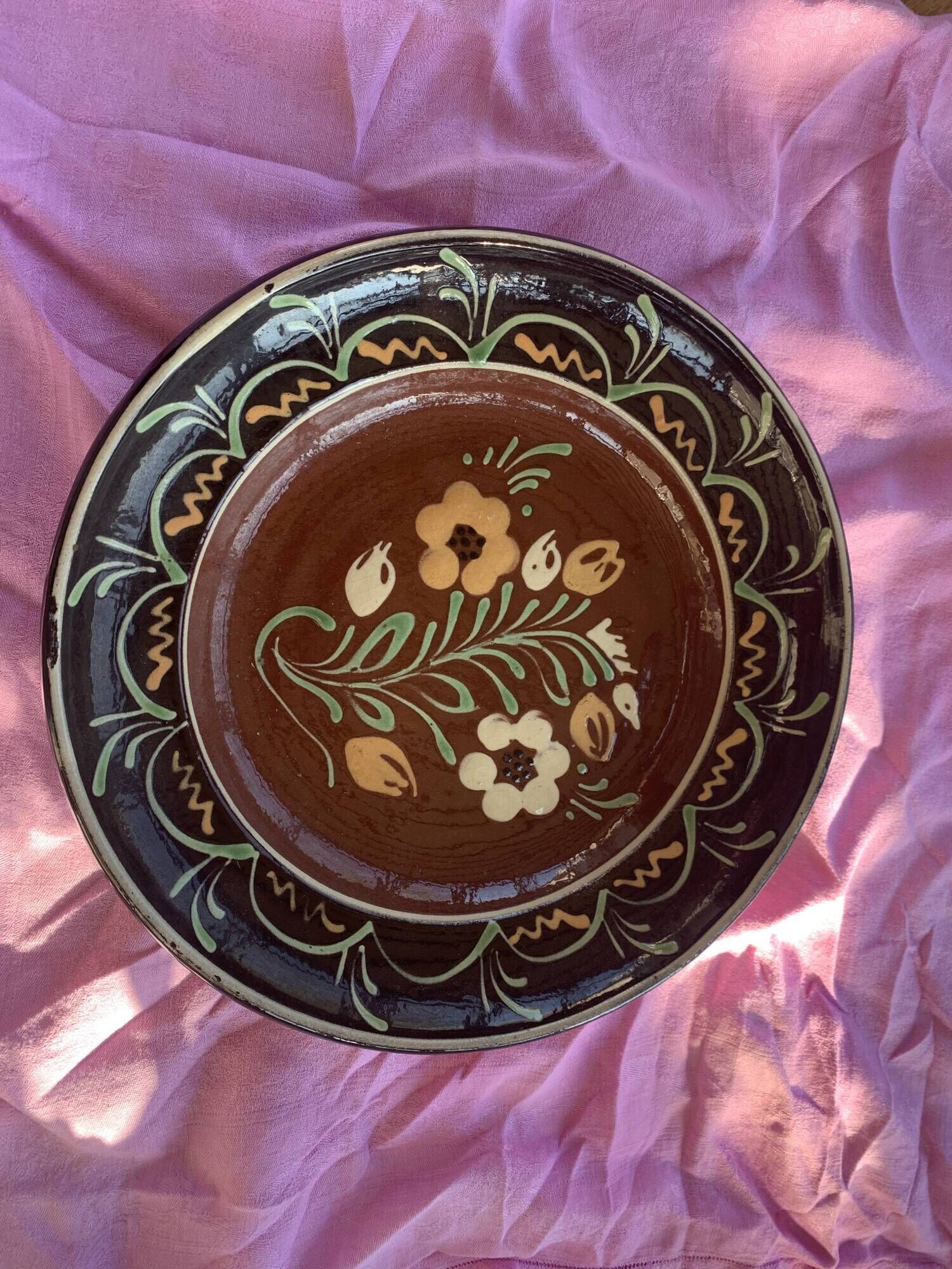 Plate in Alsatian artisanal pottery signed Henri Siegfried soufflenheim vintage