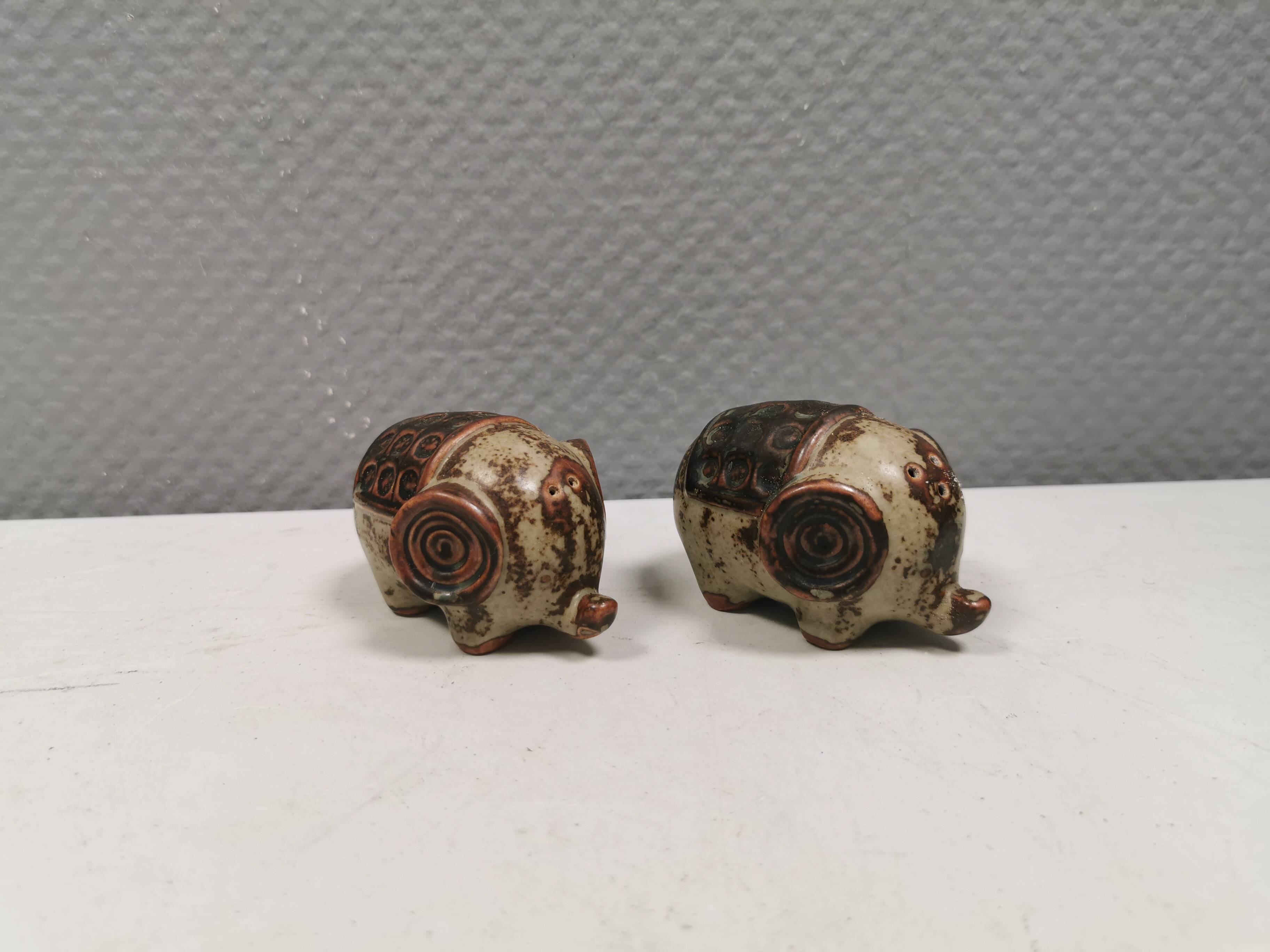 Ceramic elephants as a salt and pepper set made for Danish Søholm 1970-80s