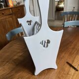 Old vintage magazine rack