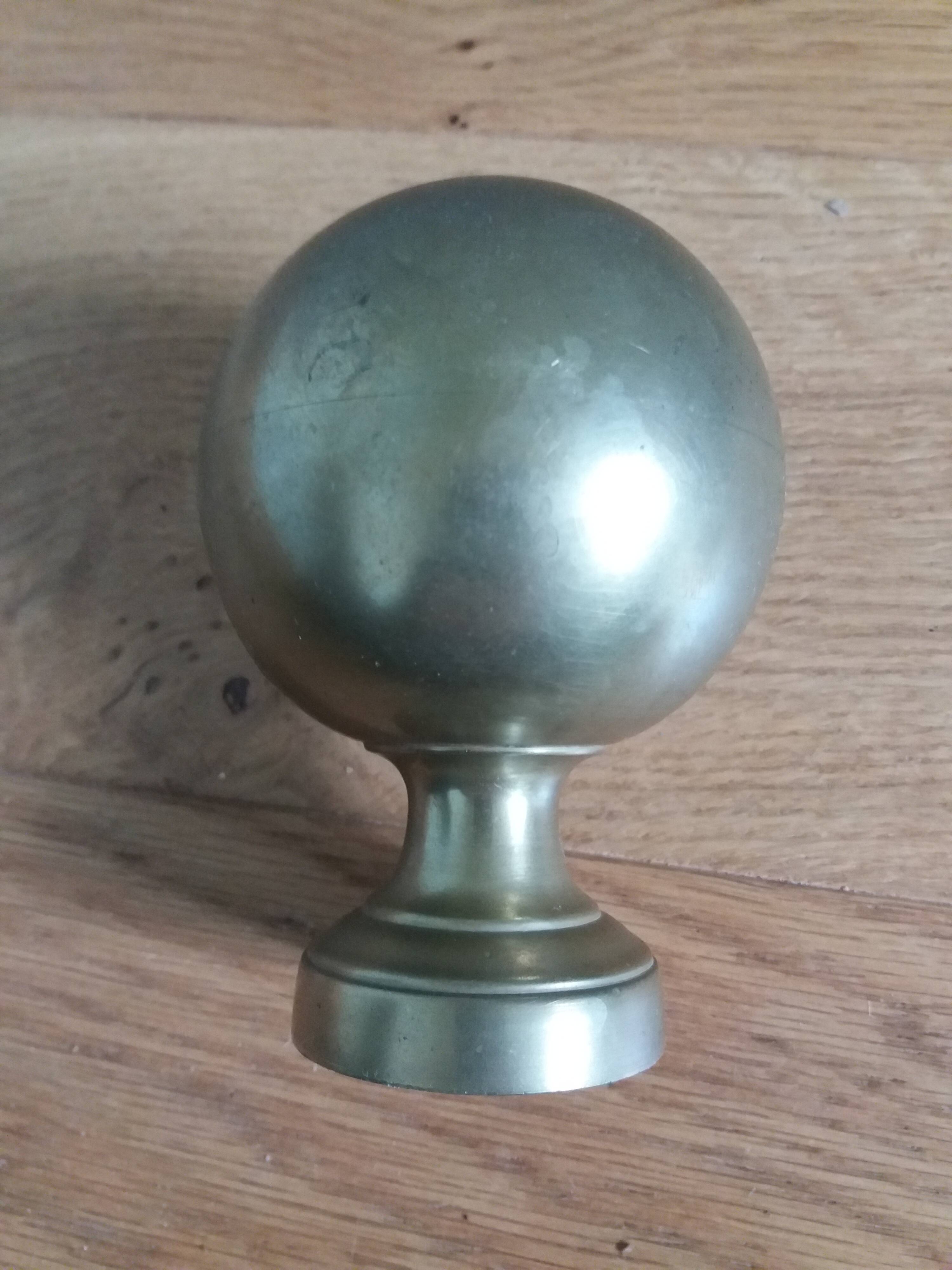 Brass stair ball