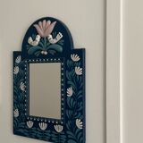 Scandinavian mirror 28x38cm