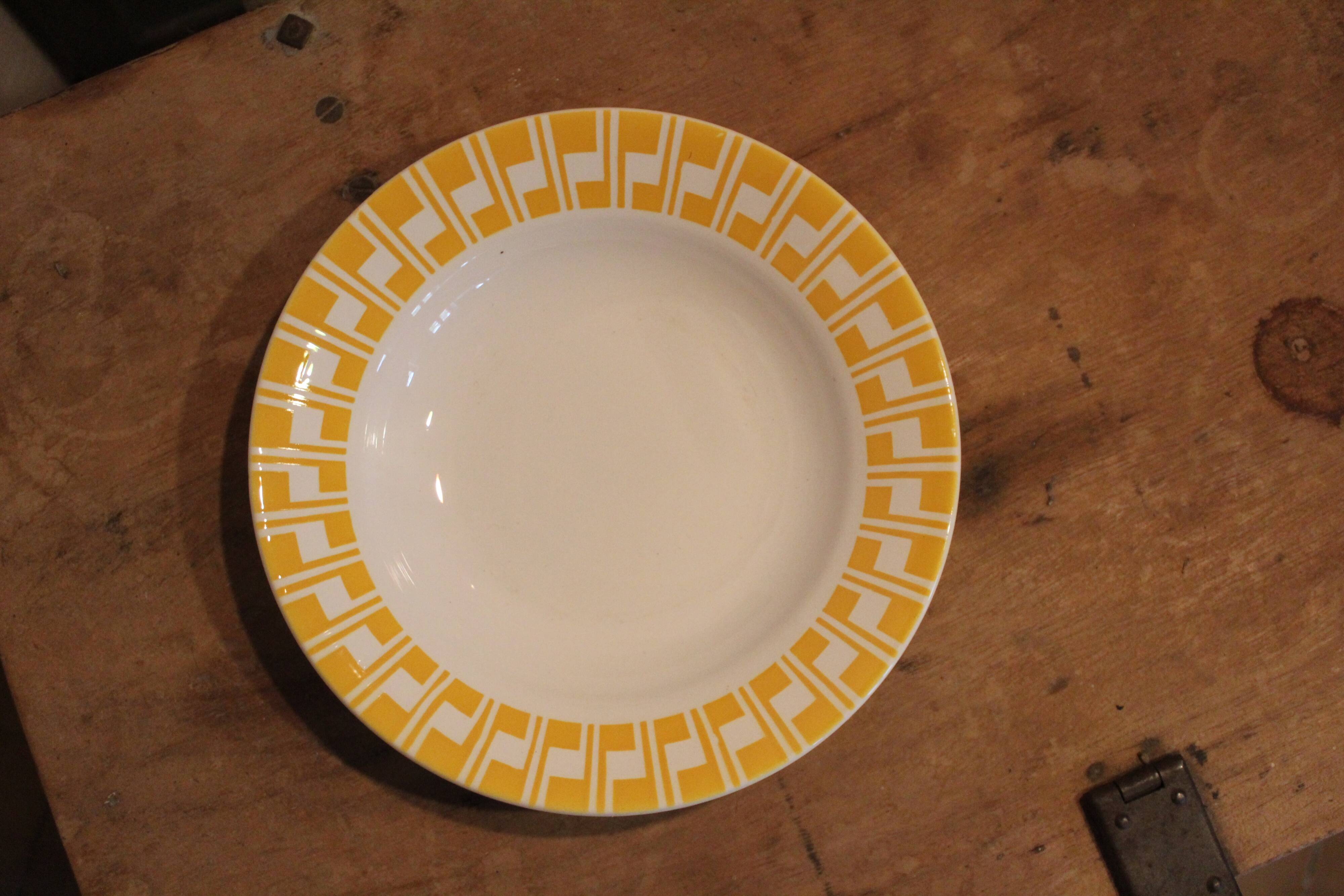 Deep plate in Sarreguemines earthenware