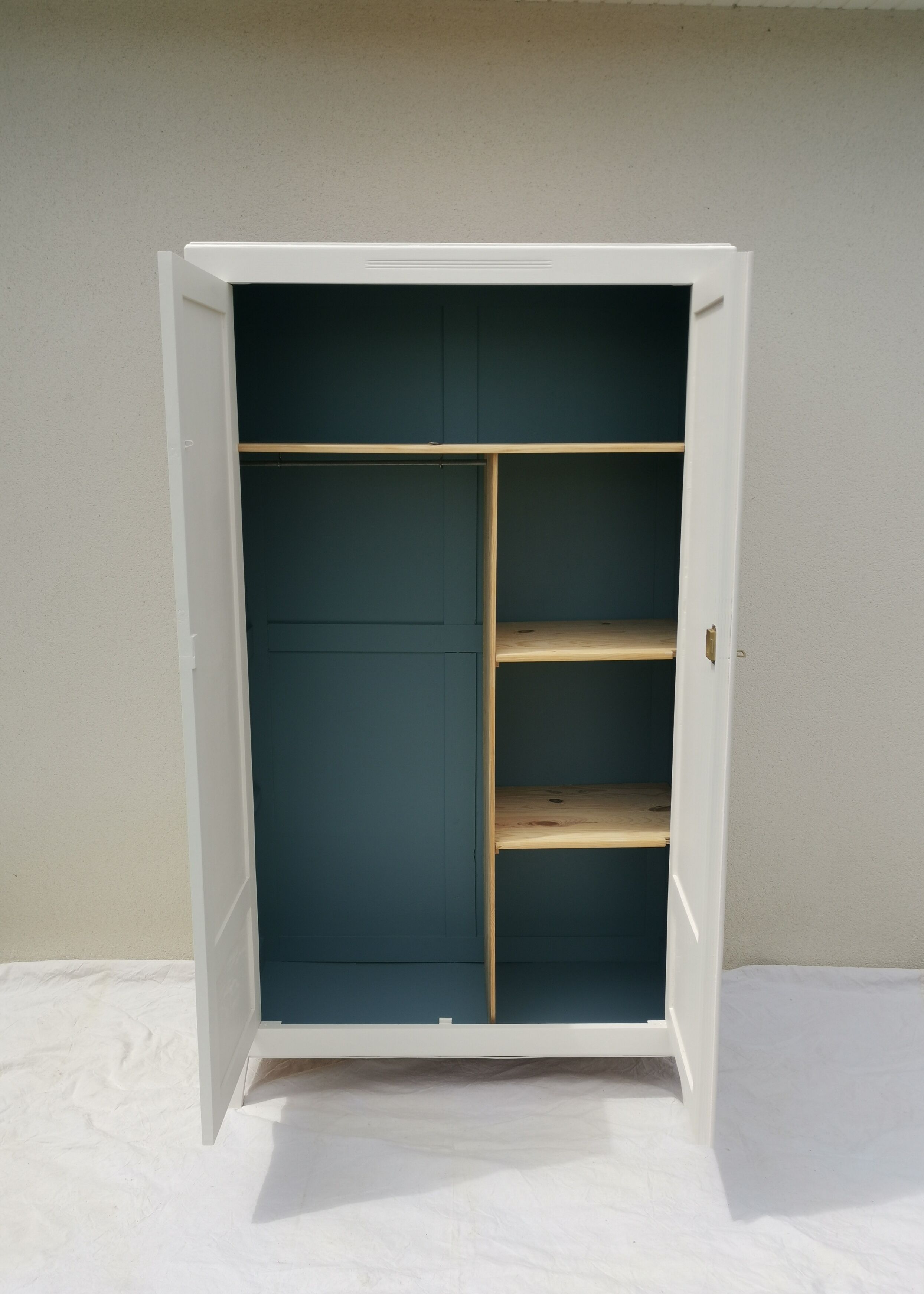 Cupboard