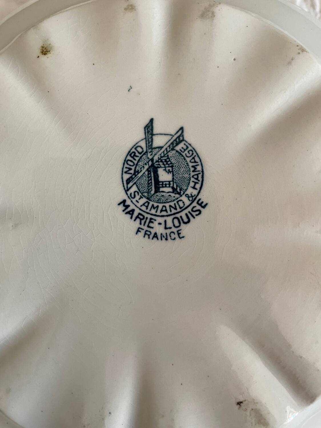 Small Saint Amand & Hamage Soup Tureen Model Marie Louise