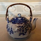 Japanese tea service in fine porcelain