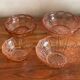 Coupelles roses en verre de Reims