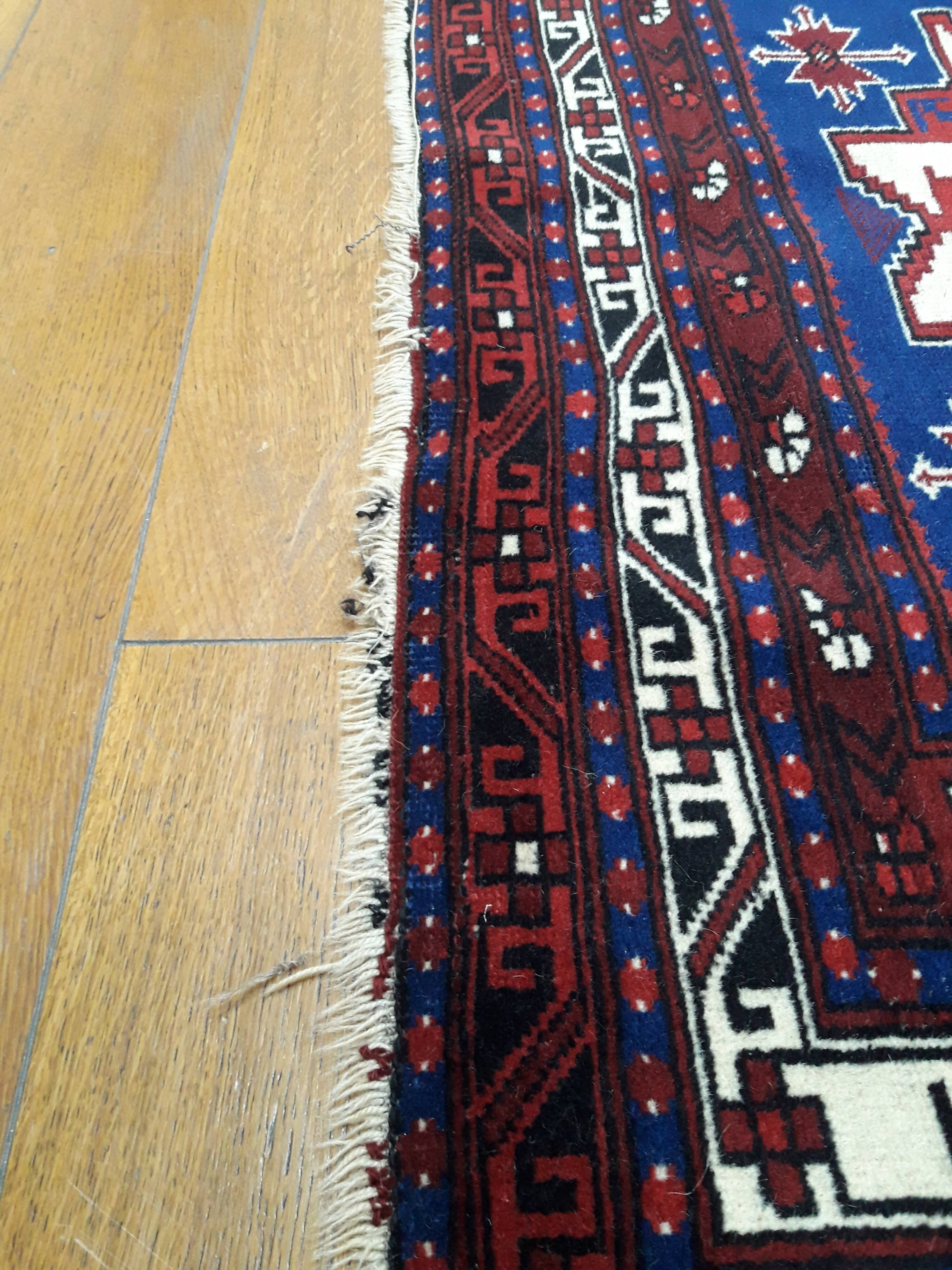 Hand-knotted carpet 175x 100cm