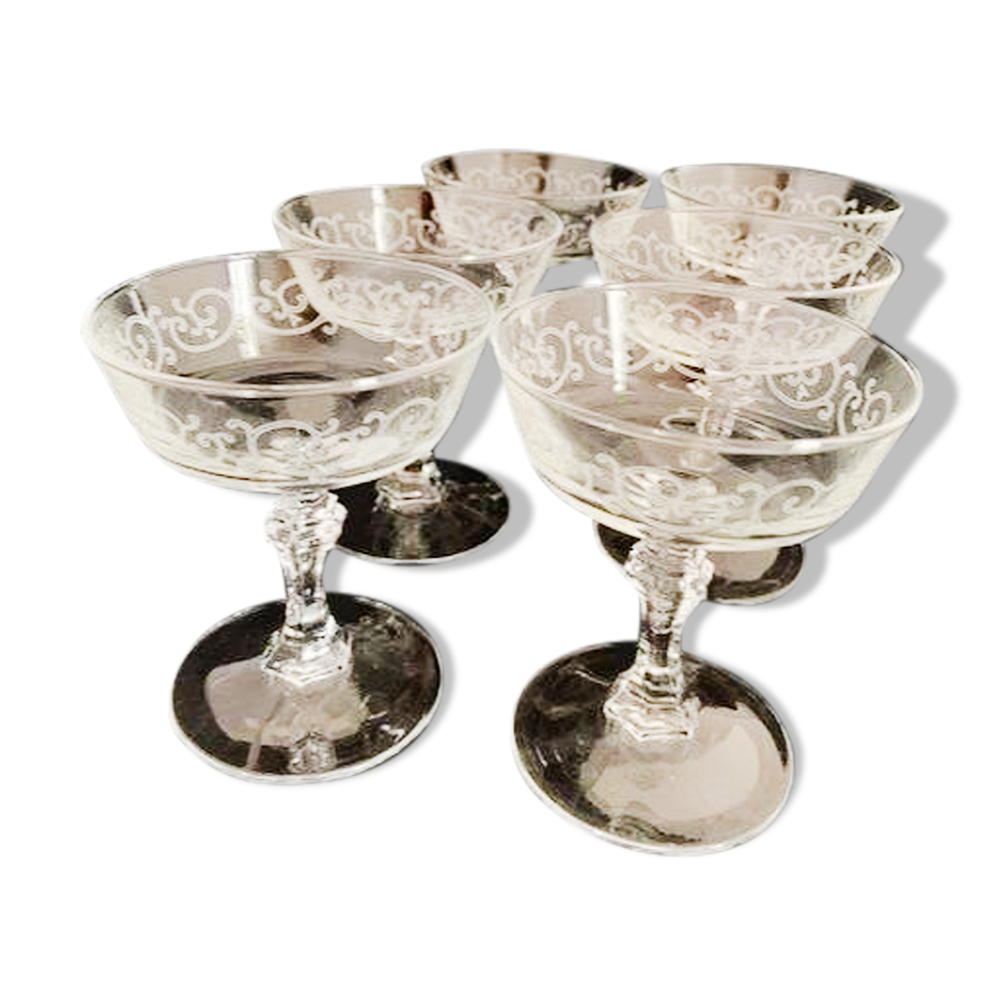 6 champagne glasses