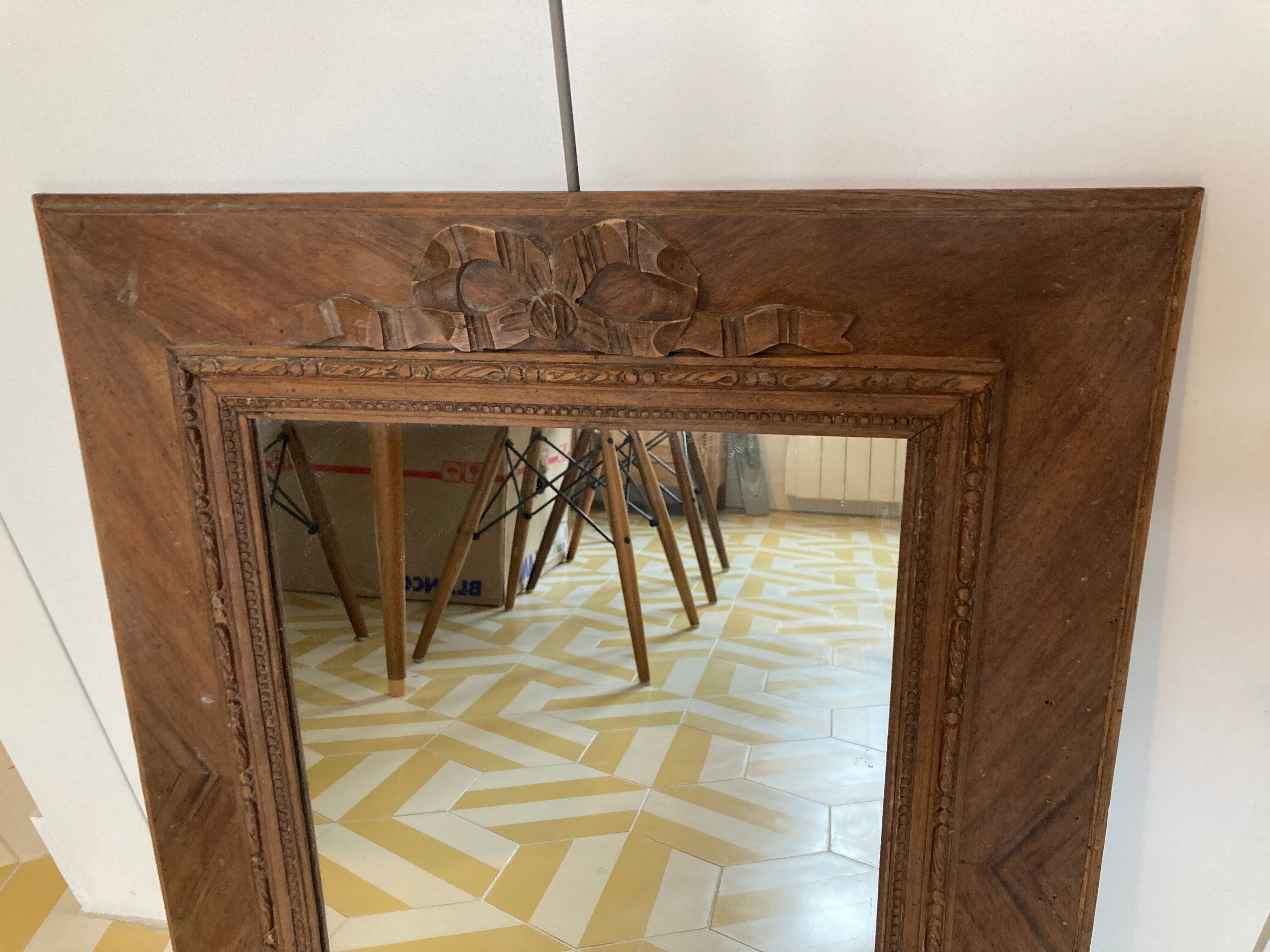 Wooden mirror 44x55cm