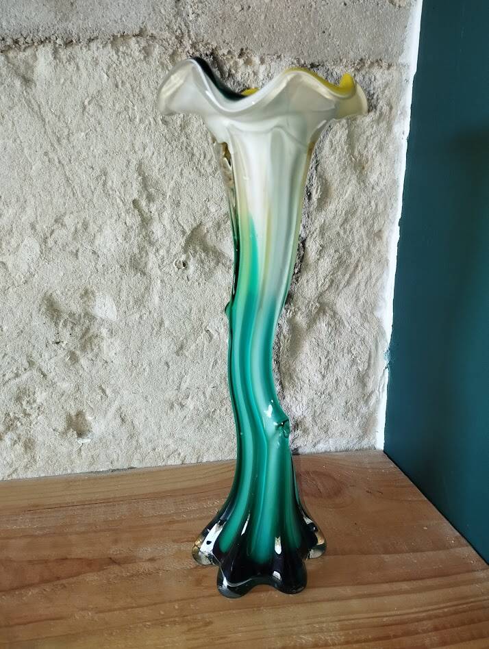 Murano vase – blown glass sommerso – yellow and green – 1960s–70s –