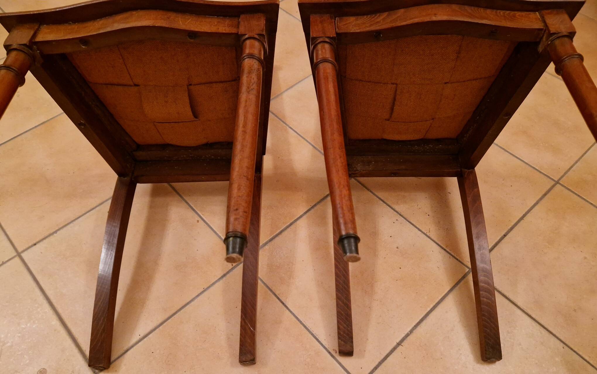 Restored pair of Louis XVI chairs – openwork backrest, solid wood