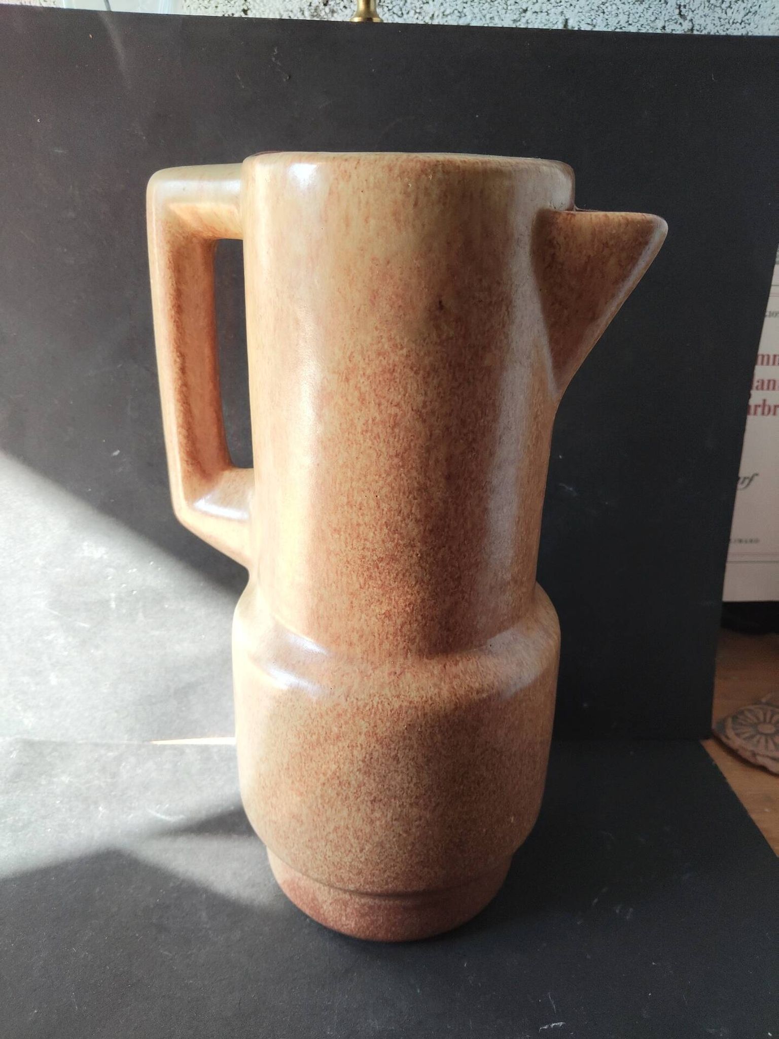 Pichet vintage en céramique mouchetée, années 1970