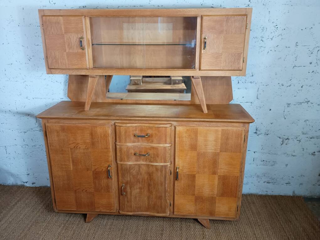 1950s two-body buffet, oak veneer, tapered legs.