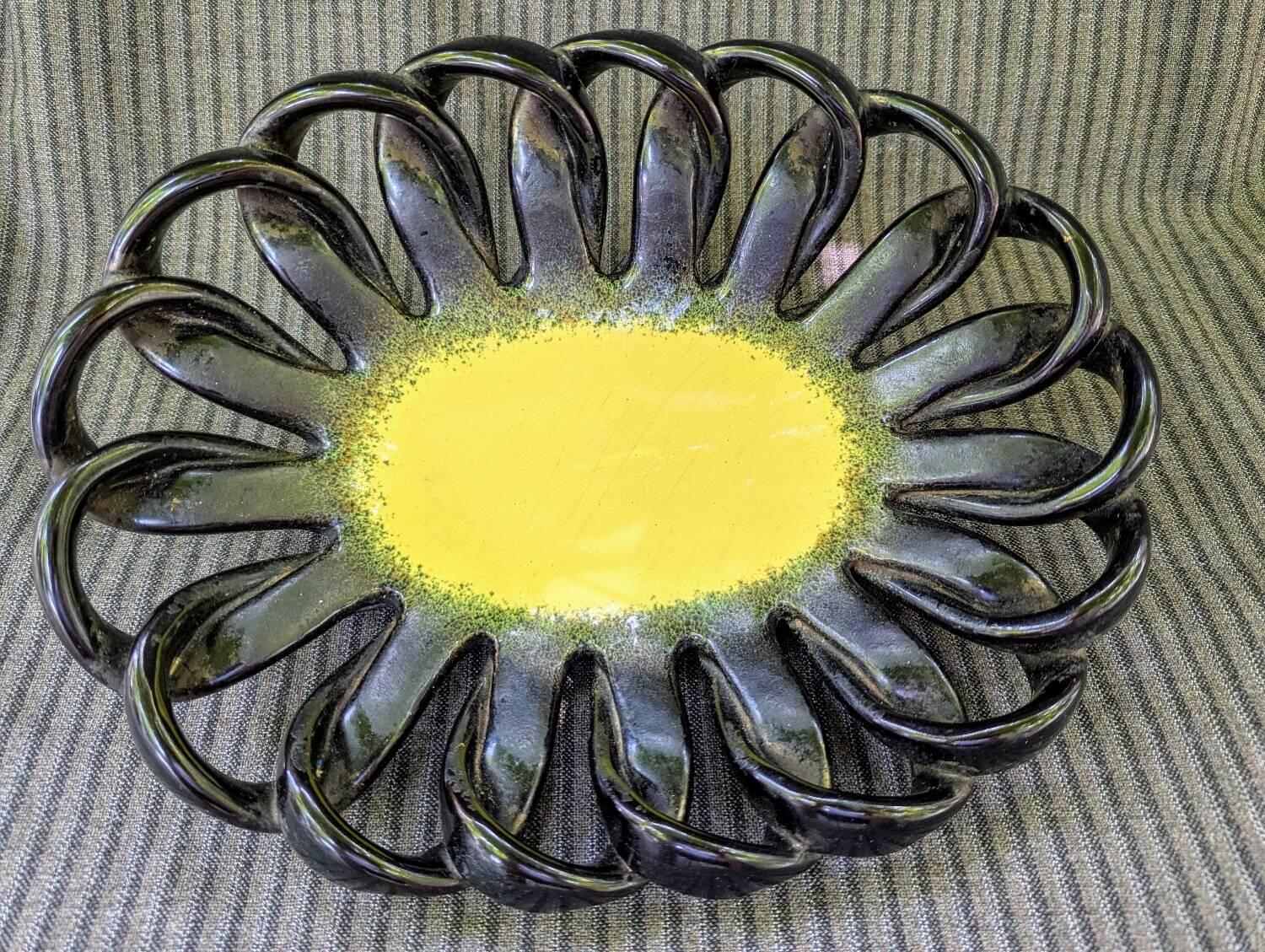 Fruit bowl, pocket emptier, Ceramidi Marseille circa 1970