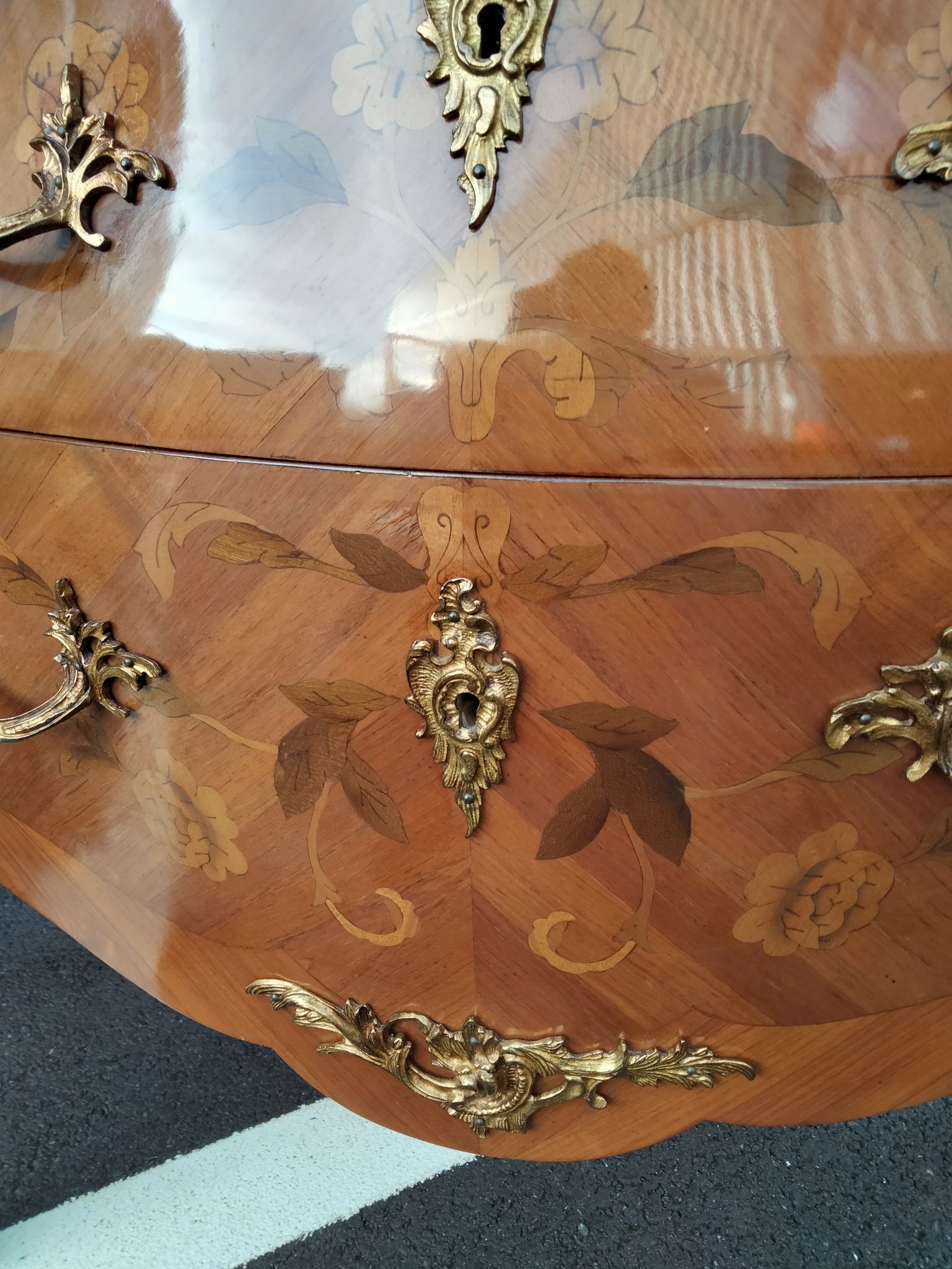 Commode ancien Louis XV marqueterie plateau marbre