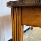 Farm table