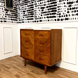 Vintage chest of drawers bobbin feet