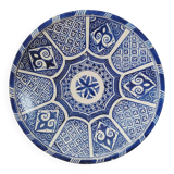 Assiette marocaine ancienne bleue et blanche, en terre cuite