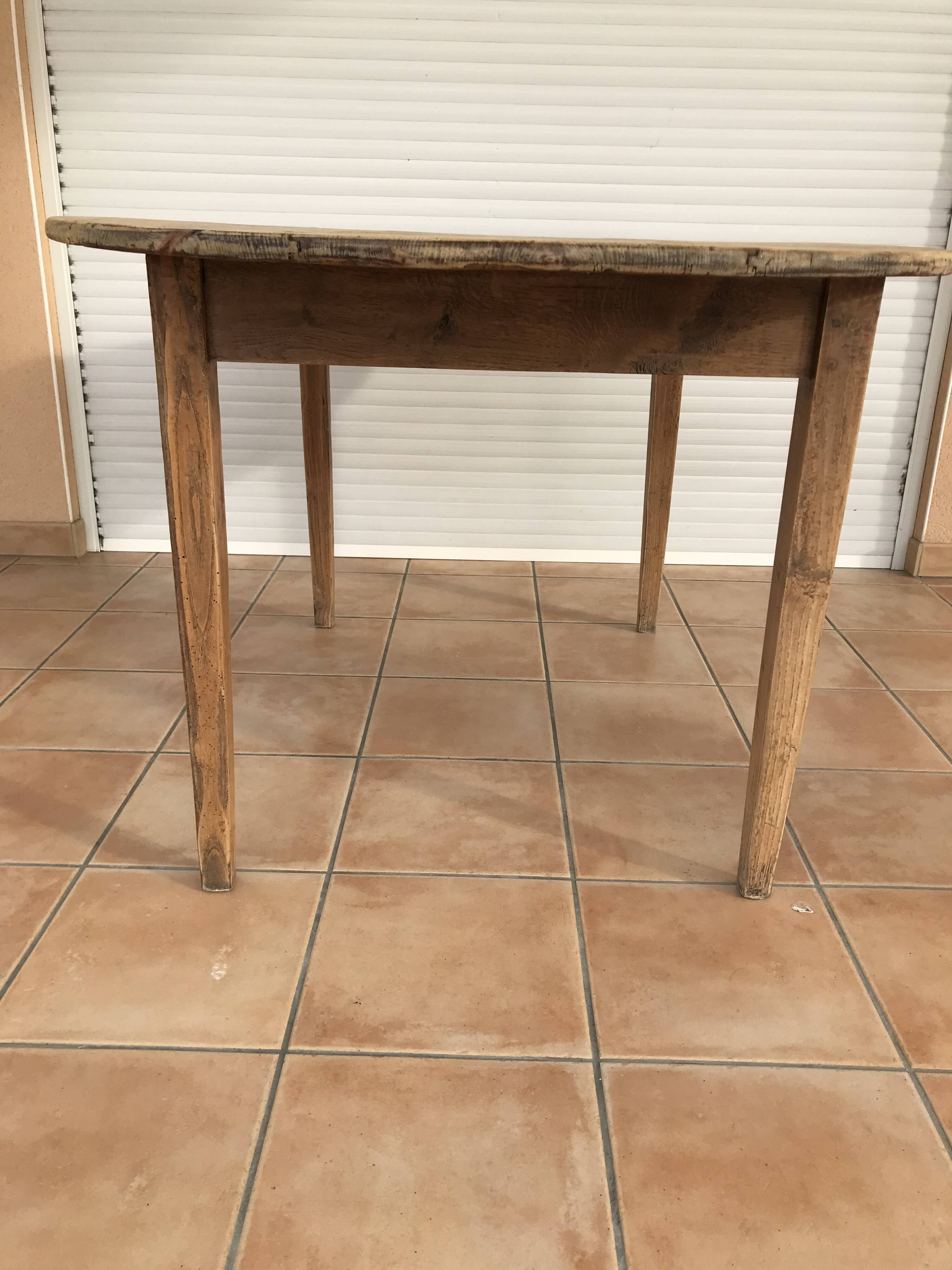 Round Farm Table