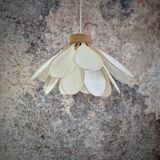 Flower suspension, Iris model, 16 petals in rattan and white linen