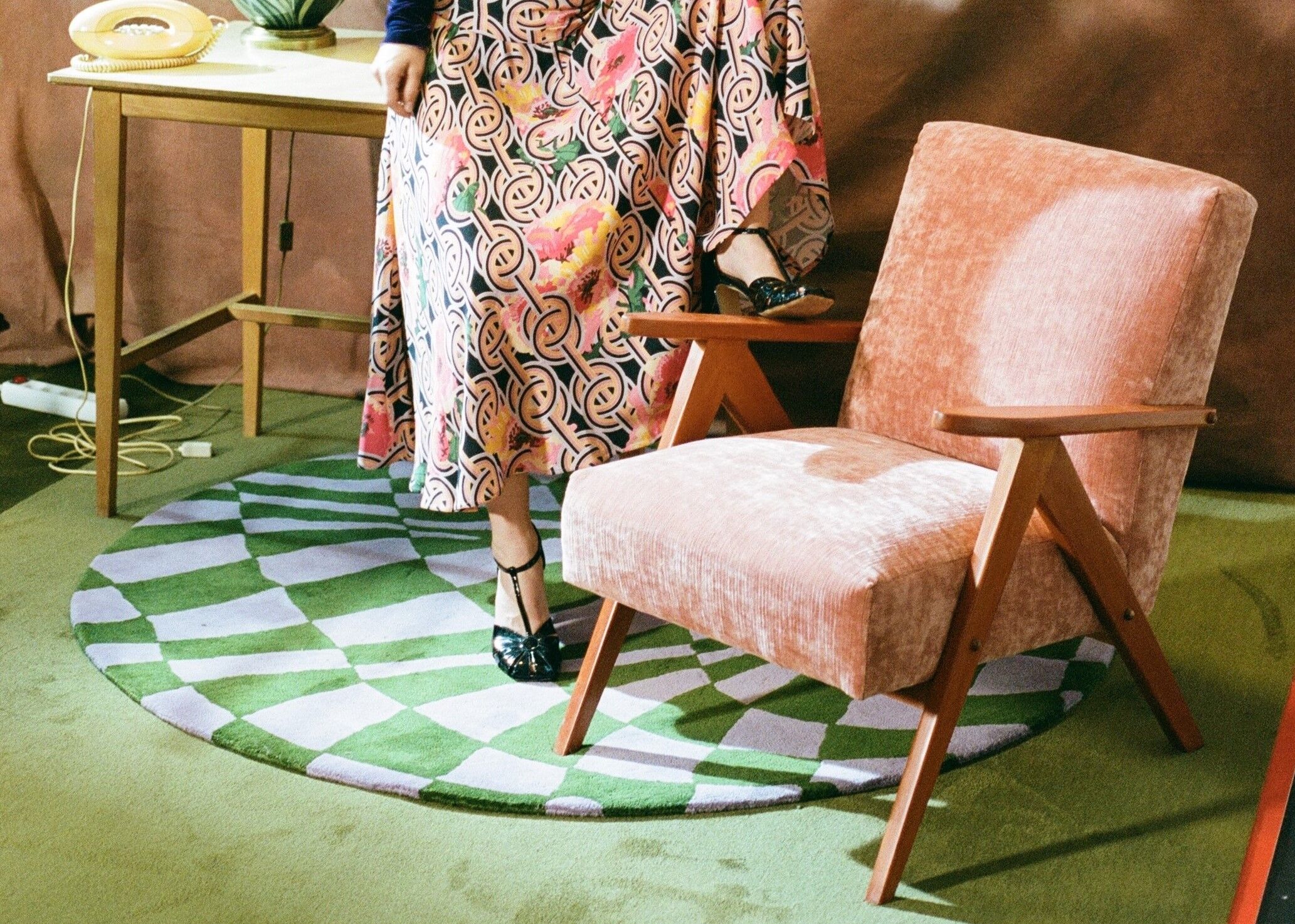 Round carpet purple tiles Diam 150cm