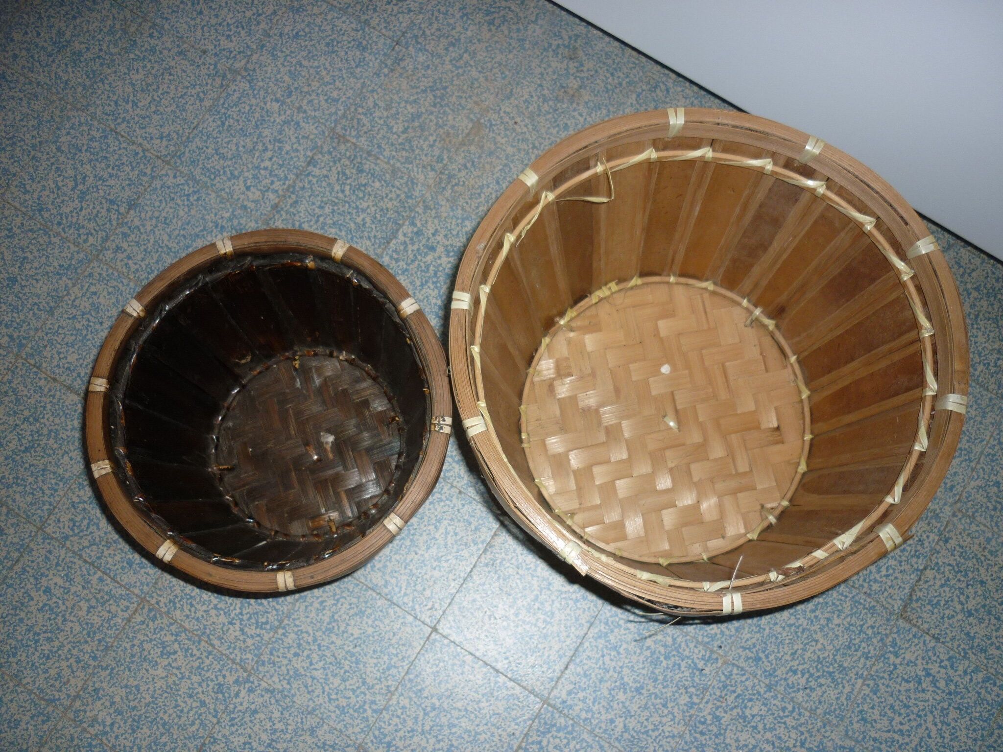 Set of 2 bamboo pot covers