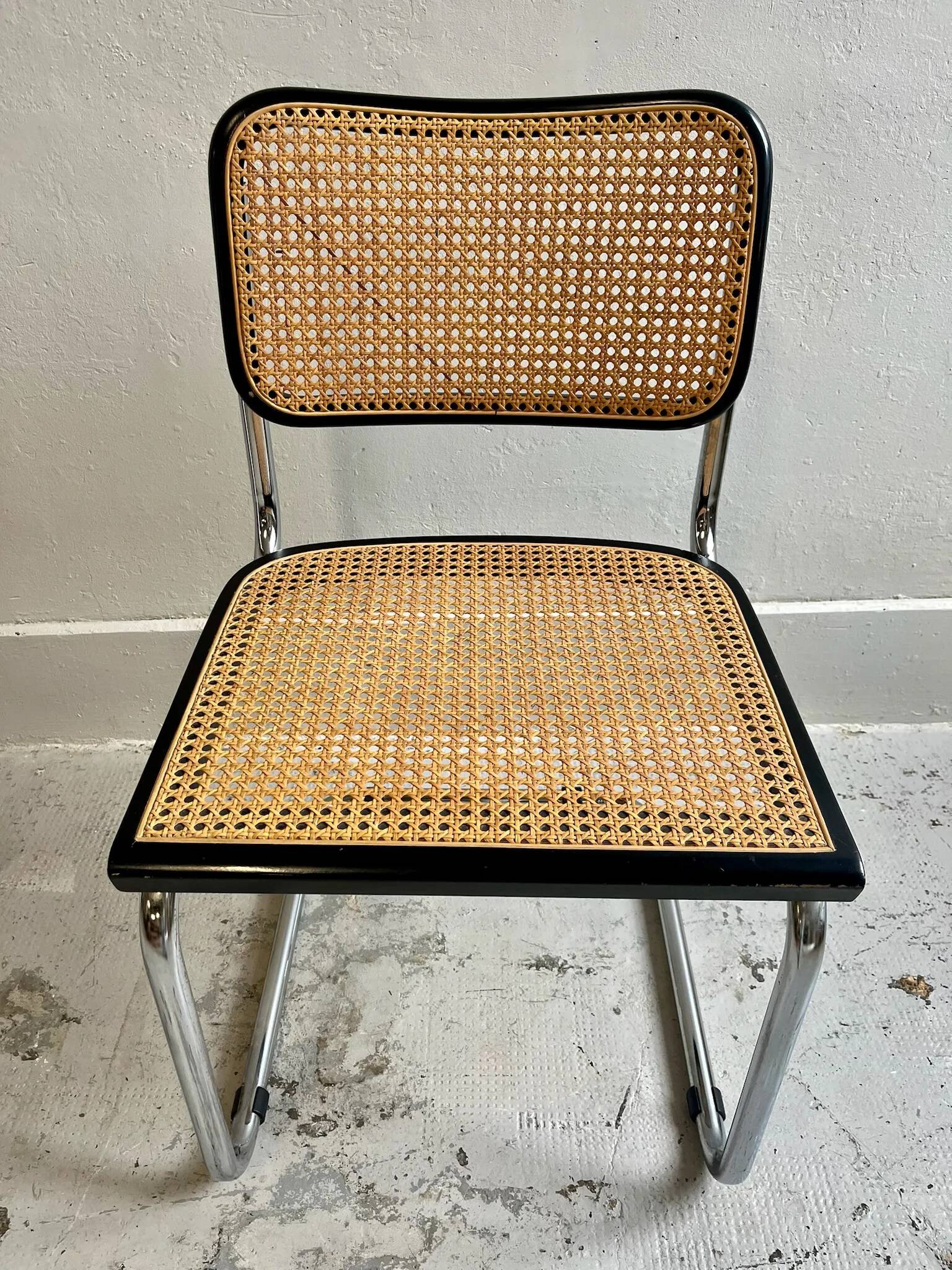 Chairs inspired by Marcel Breuer B32/Cesca