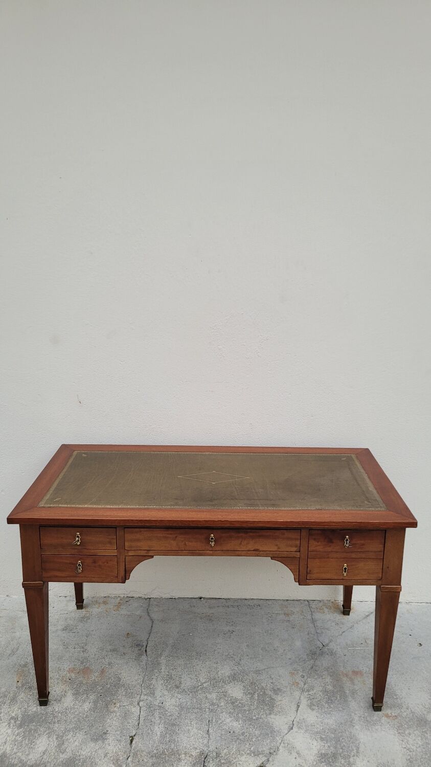 Louis XVI style flat desk in 19th century mahogany
