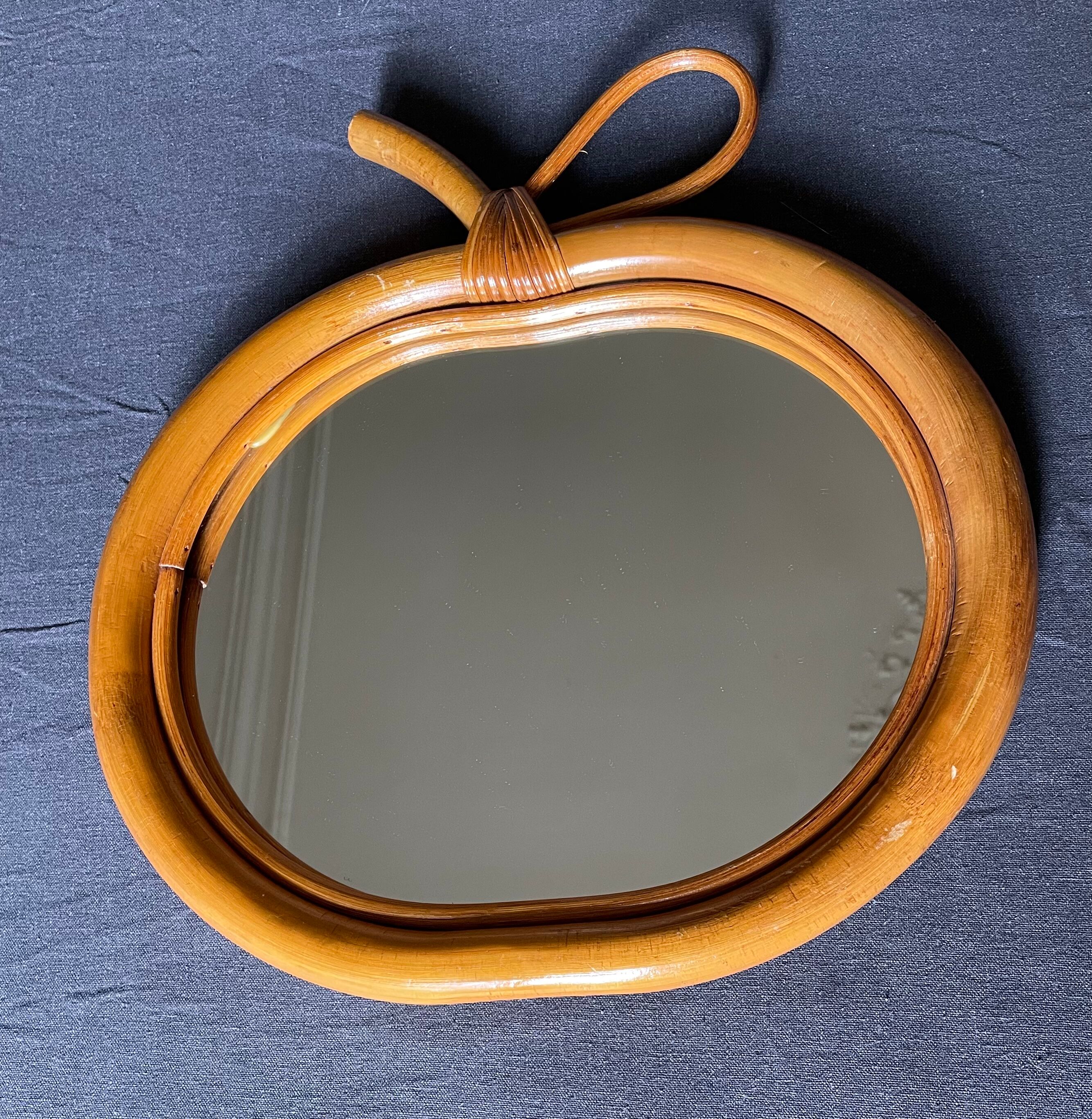 Miroir pomme en rotin & bambou 33x34cm