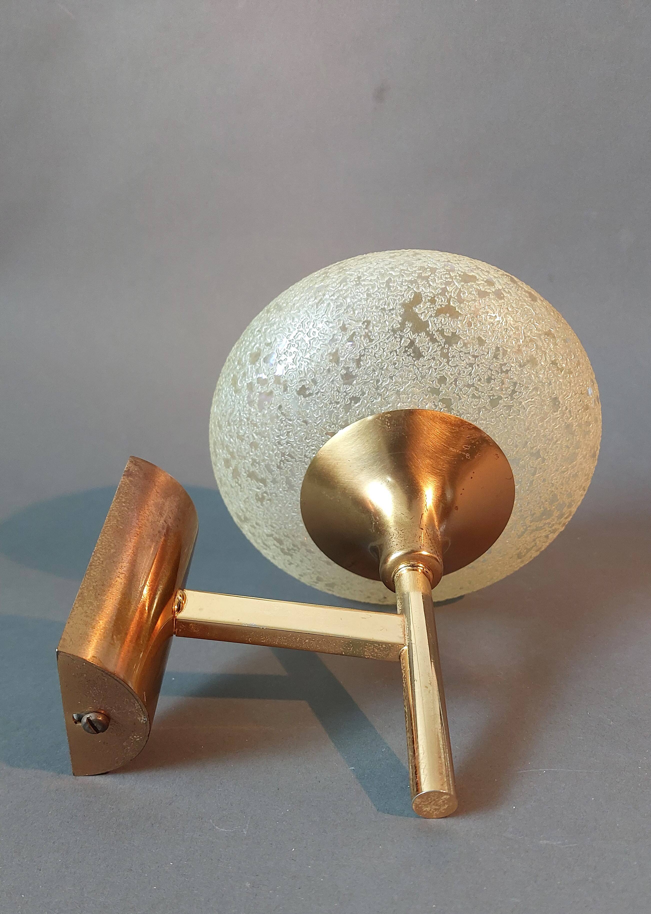 Gilded brass wall lamp by Sciolari, Italy 1960.