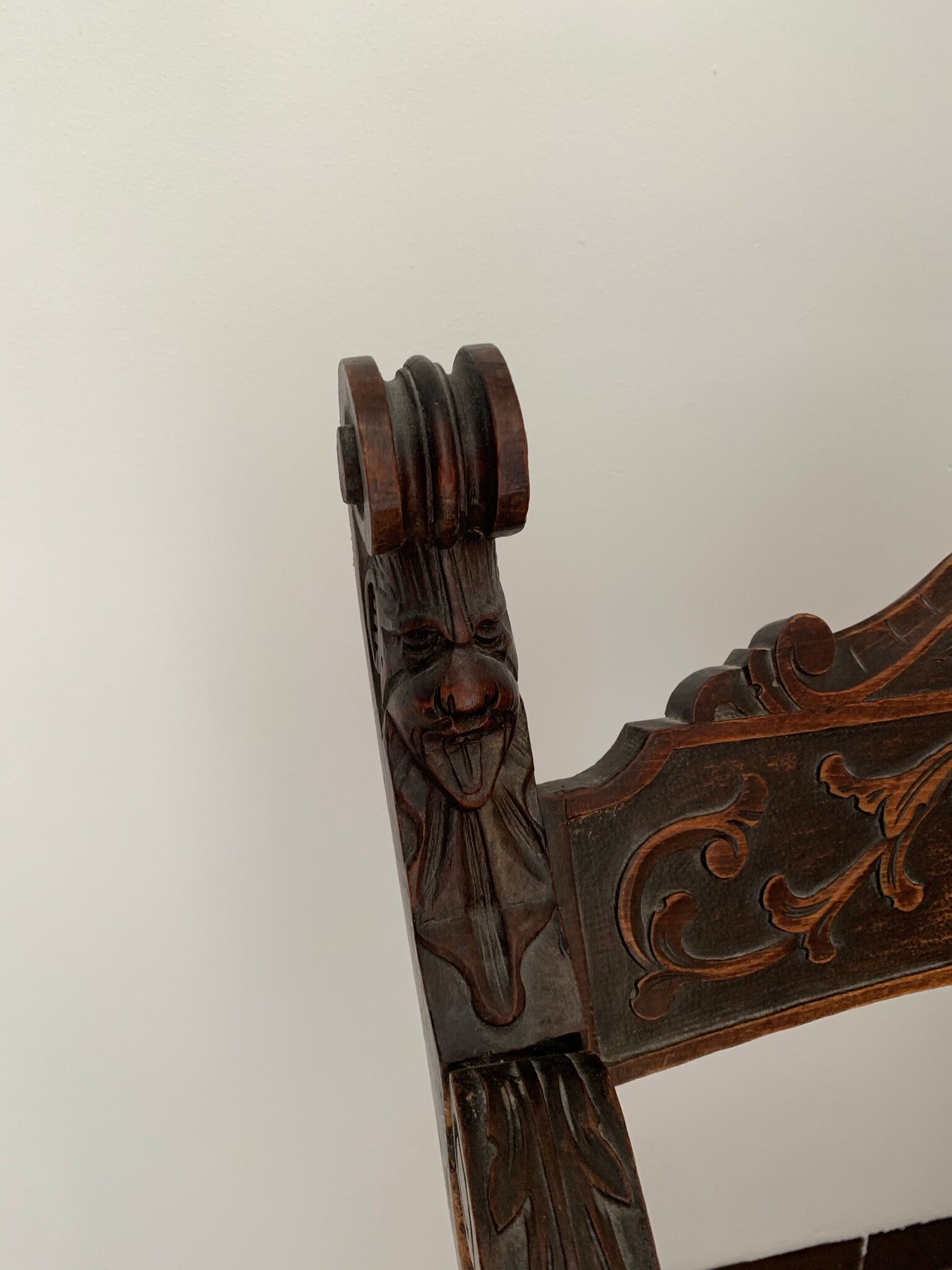 Dagobert armchair