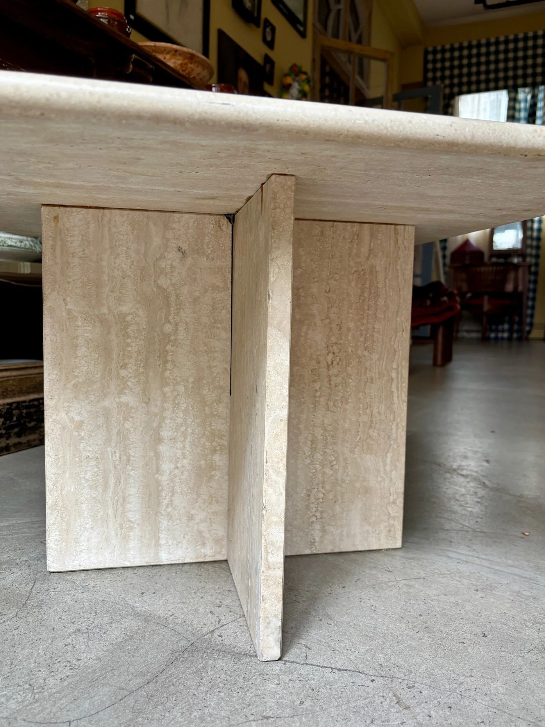Coffee table, square side table in travertine 60 x 60 cm.