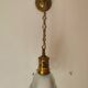 Suspension  de style art nouveau 1900 en laiton - tulipe en verre dépoli