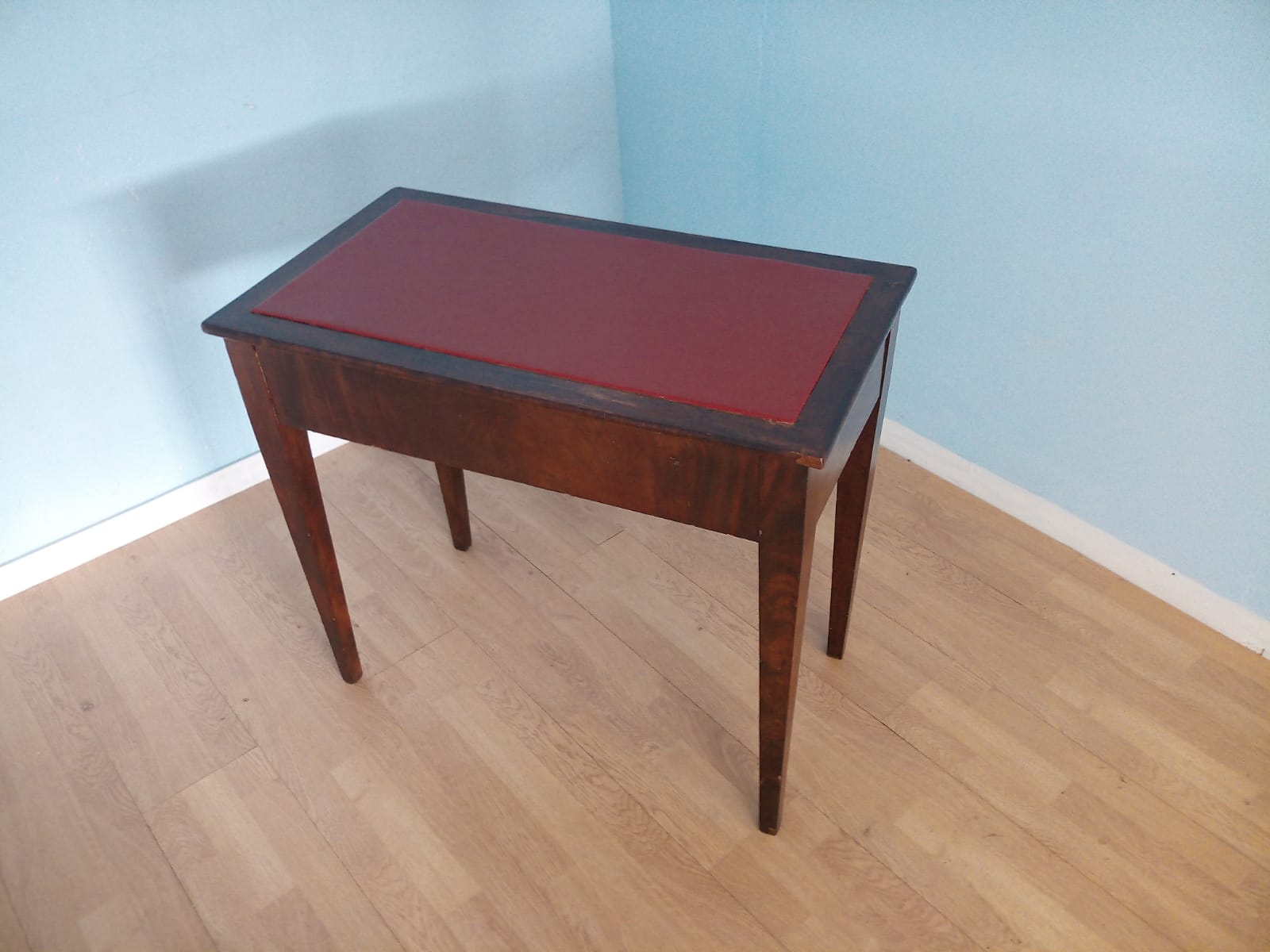 Table de bureau en acajou