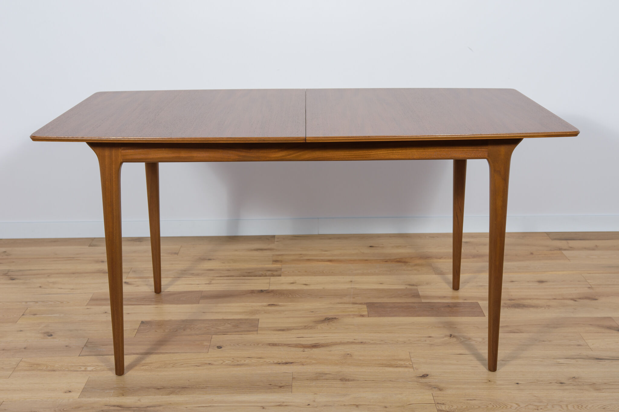 Mid-century teak extendable dining table from Mcintosh, 1960s
