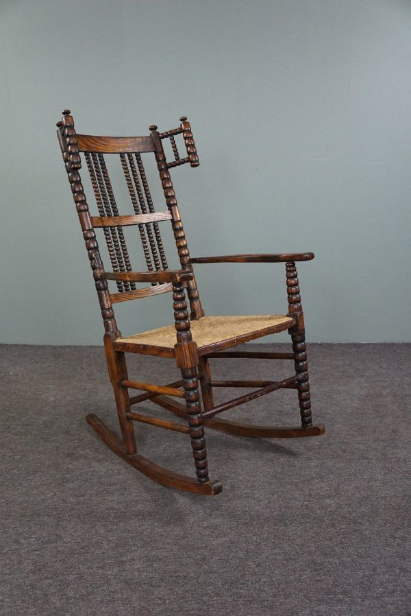 Rocking chair Antique Arts and Crafts Bobbin, English, 19th century