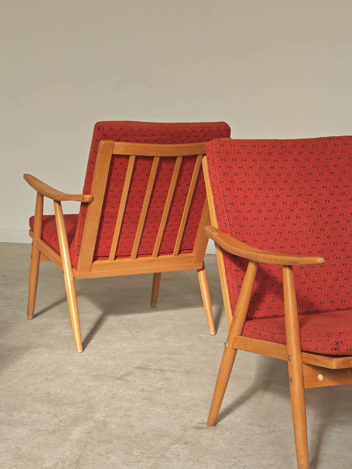 Pair of Boomerang armchairs by Antonin Suman for Ton (Thonet) 60
