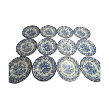 Lot de 12 assiettes plates Terre de fer BP – Décor bleu toile de Jouy