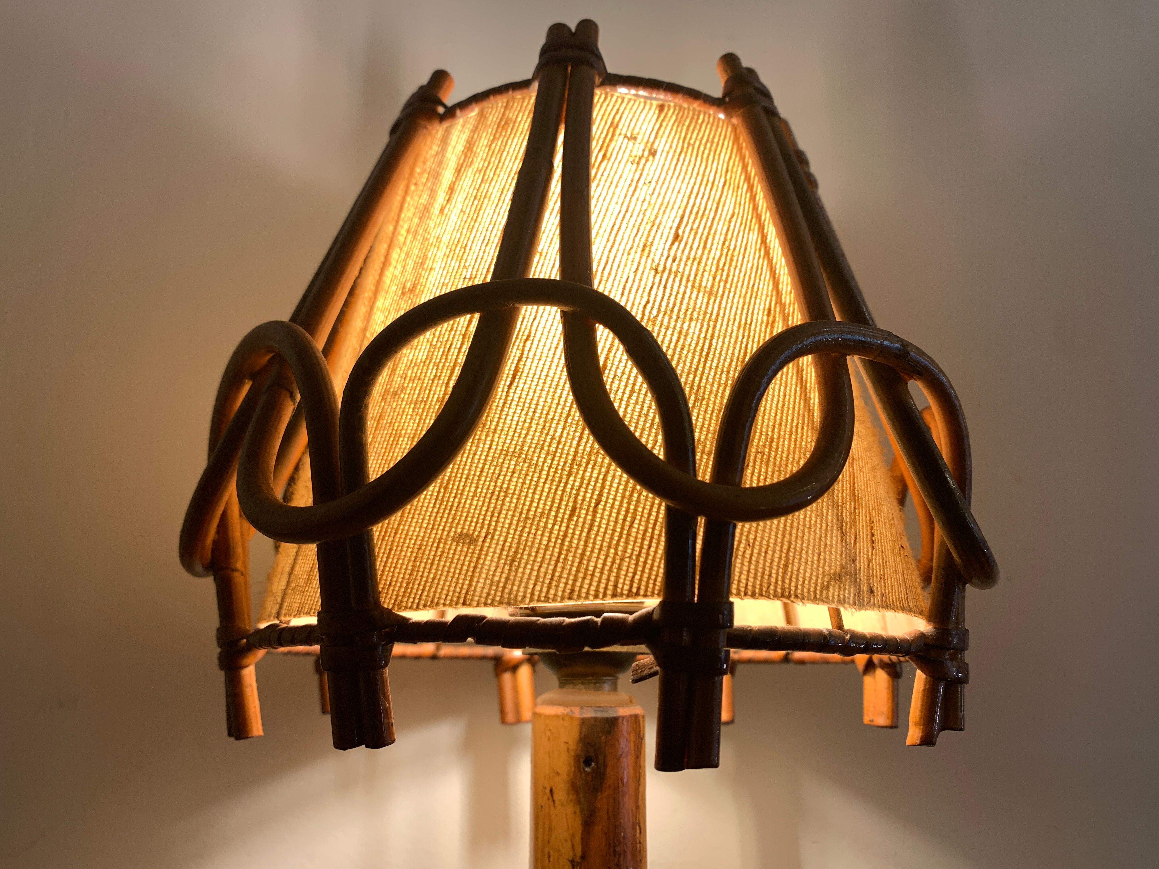 Lampe en rotin Louis Sognot 1950