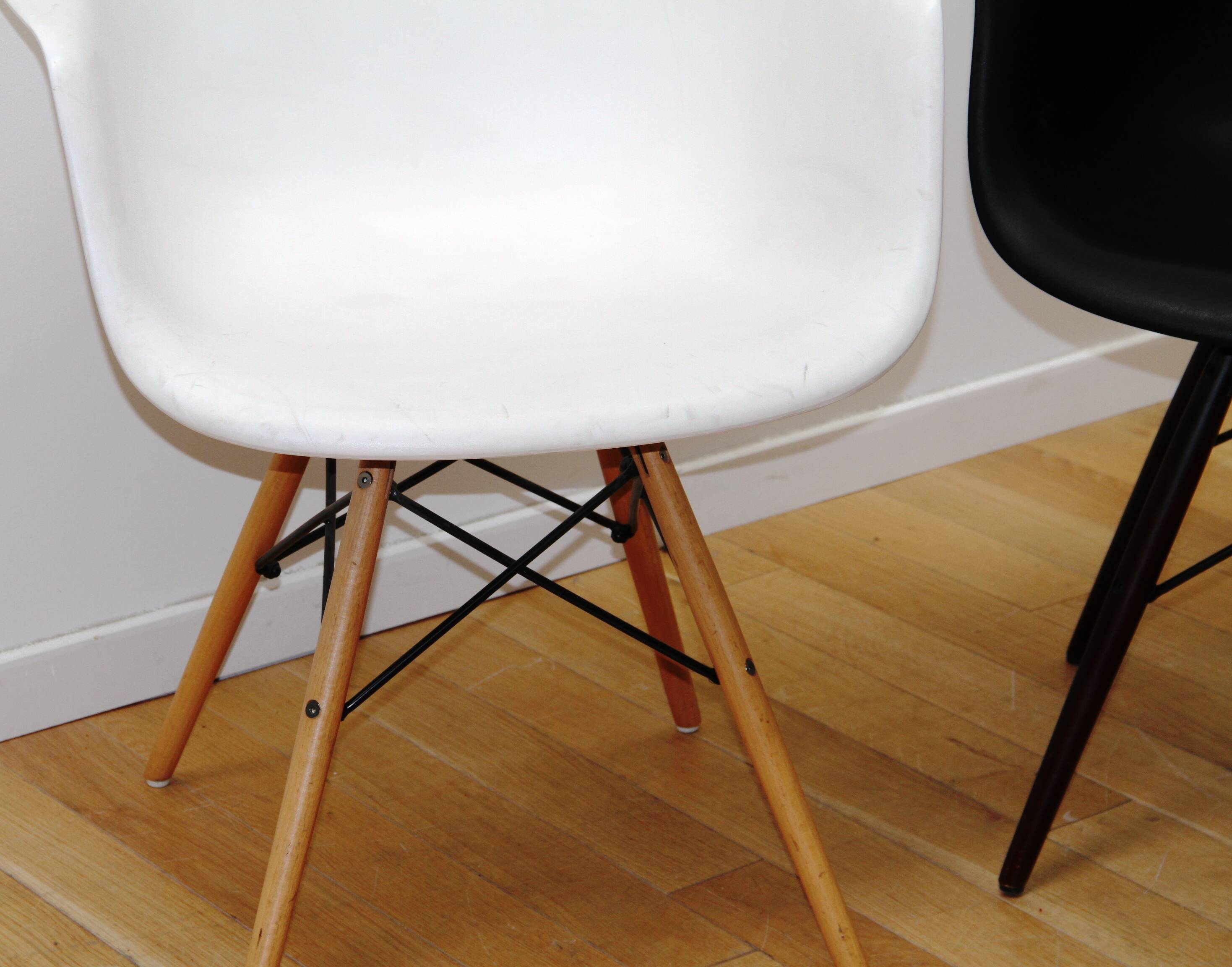 Suite of 3 designer chairs