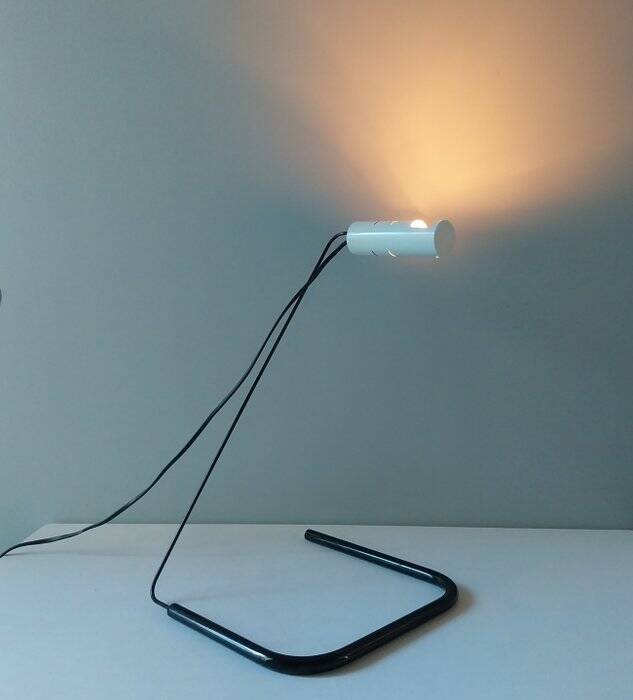 Vico Magistretti lamp for Oluce - Slalom