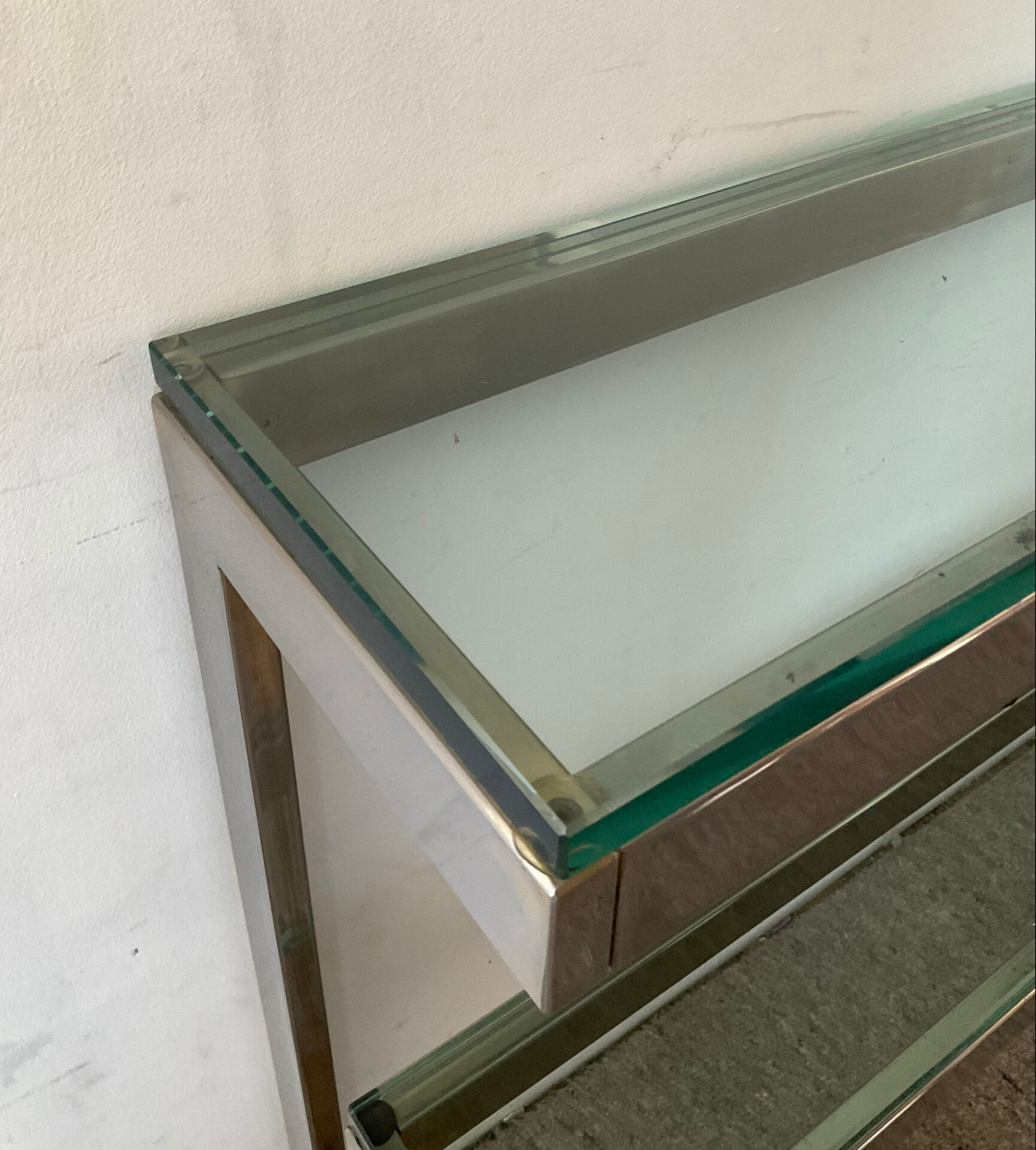 Console "G" by Belgochrom in brass and glass from the 1970s.