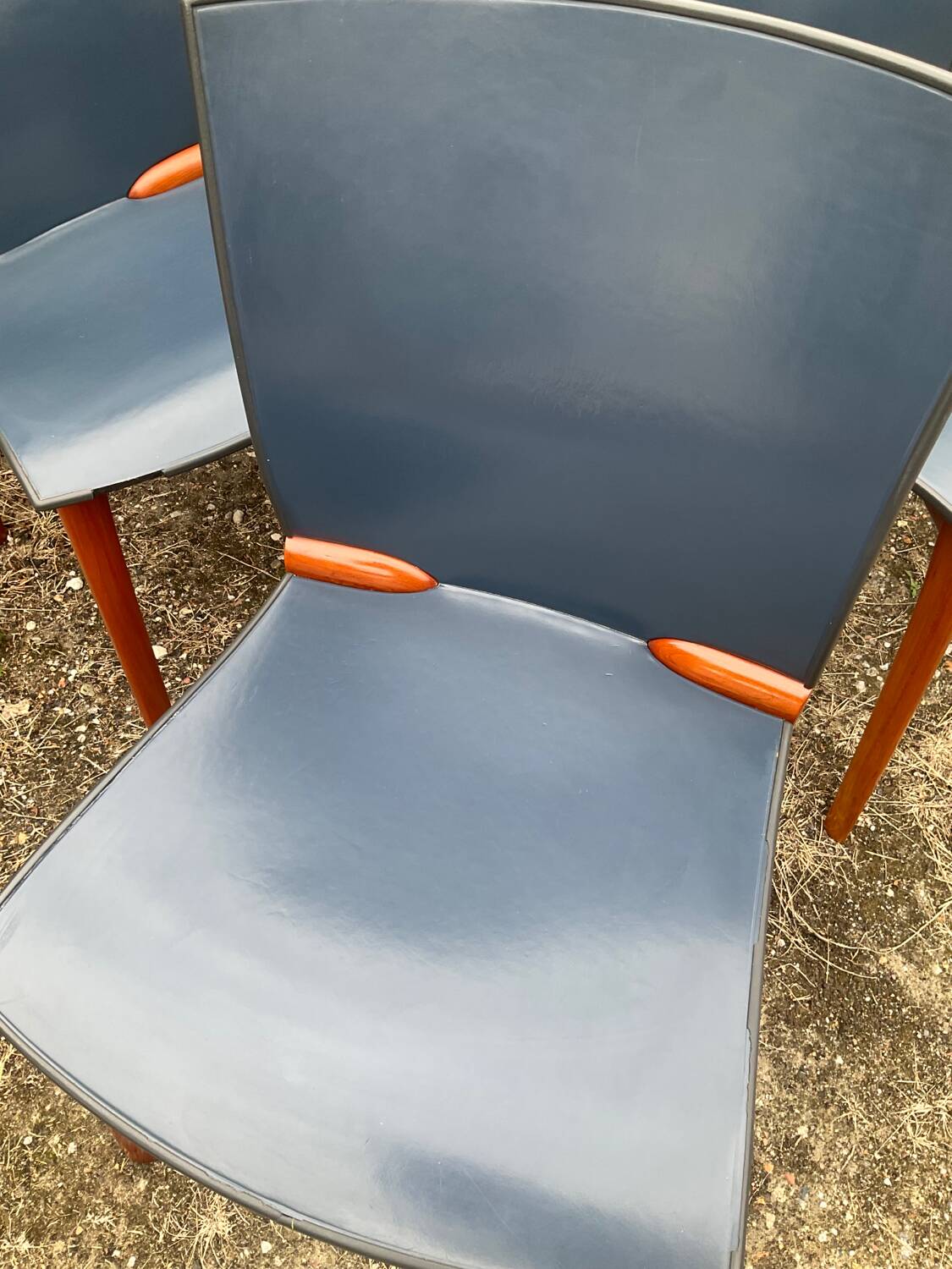 Série de 6 chaises Cassina par Josep Llusca