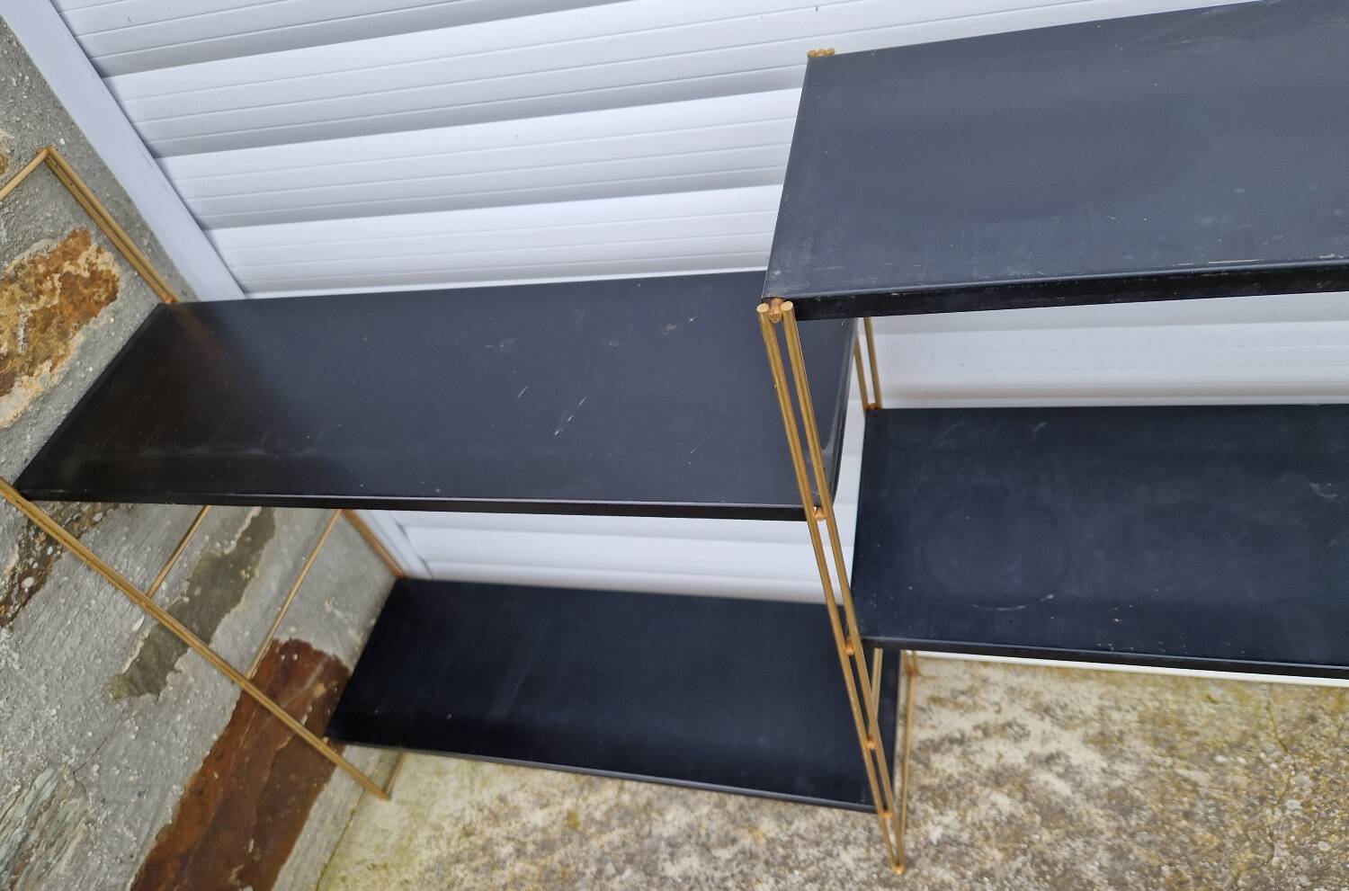 Self shelf for Mofp in gold metal from the 70s