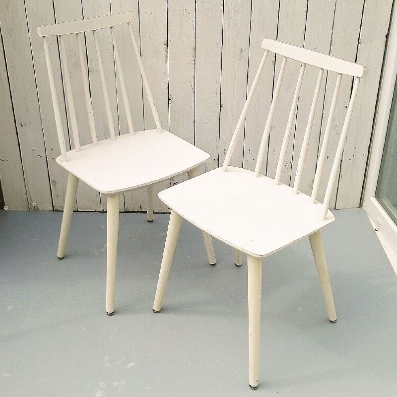 Pair of Scandinavian chairs Theodore Harlev for Farstrup
