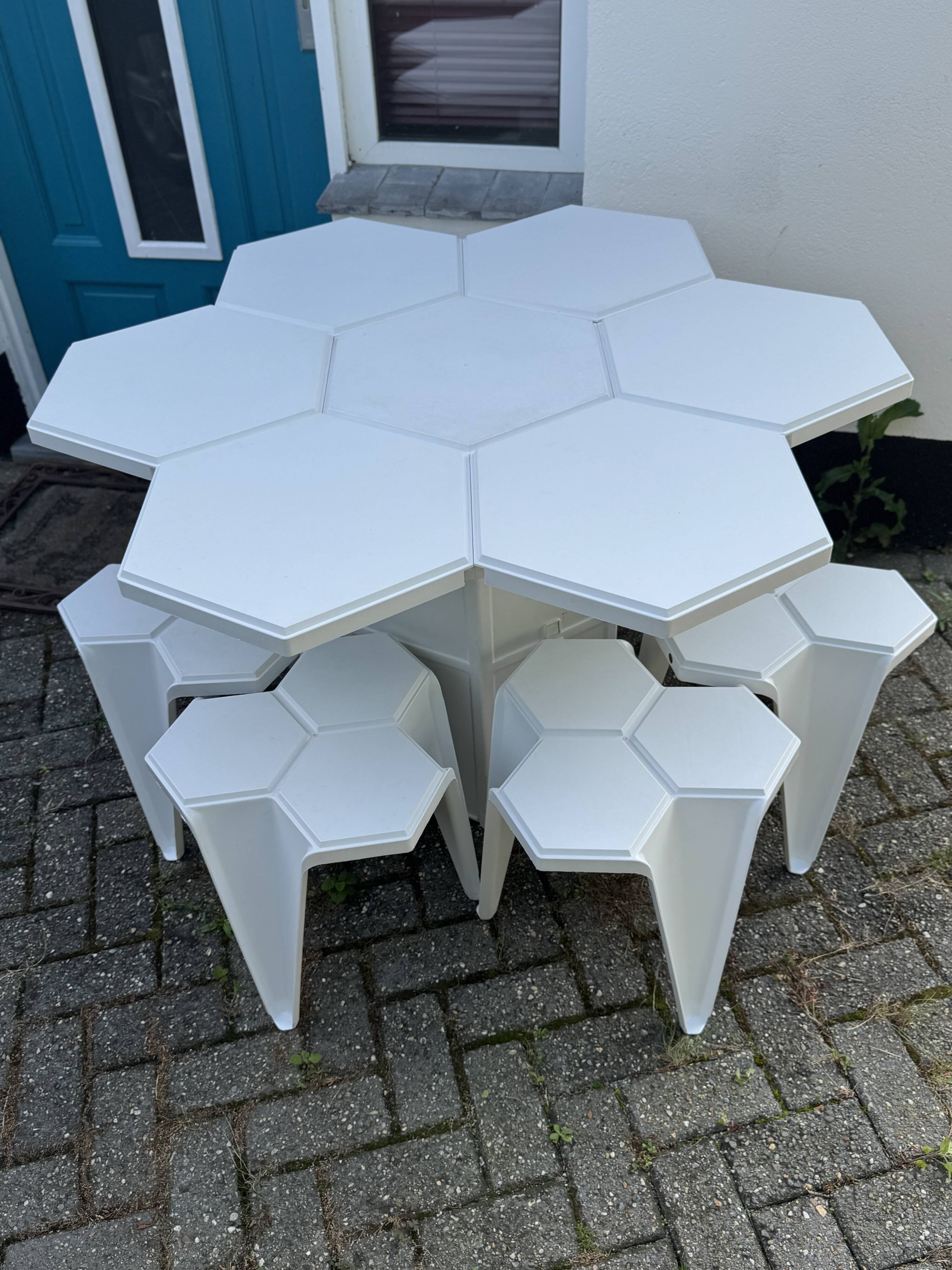 Table et chaises convertibles Jasp Hexagon par Mensa