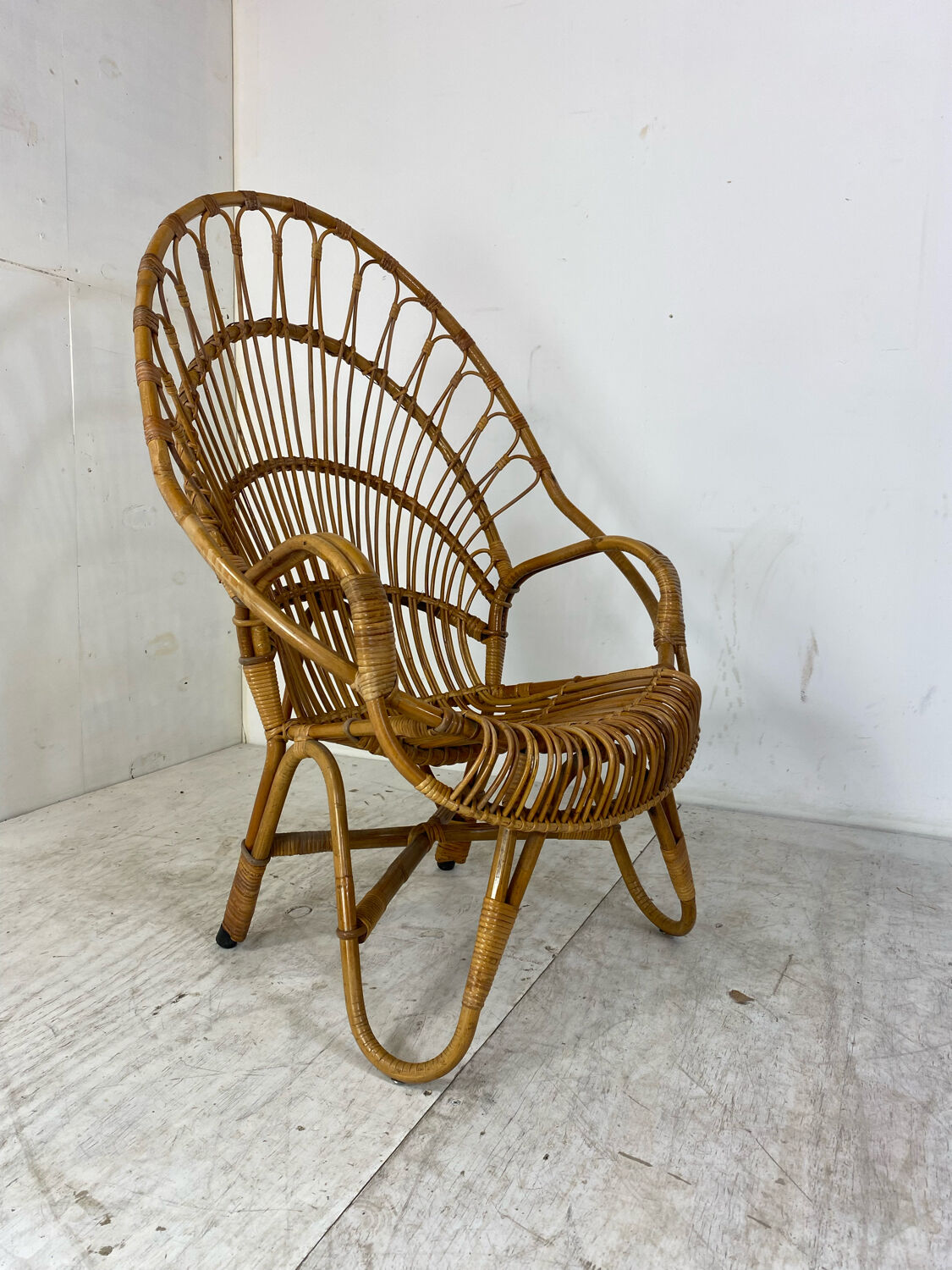 Fauteuil en rotin et bambou du milieu du siècle, années 1950
