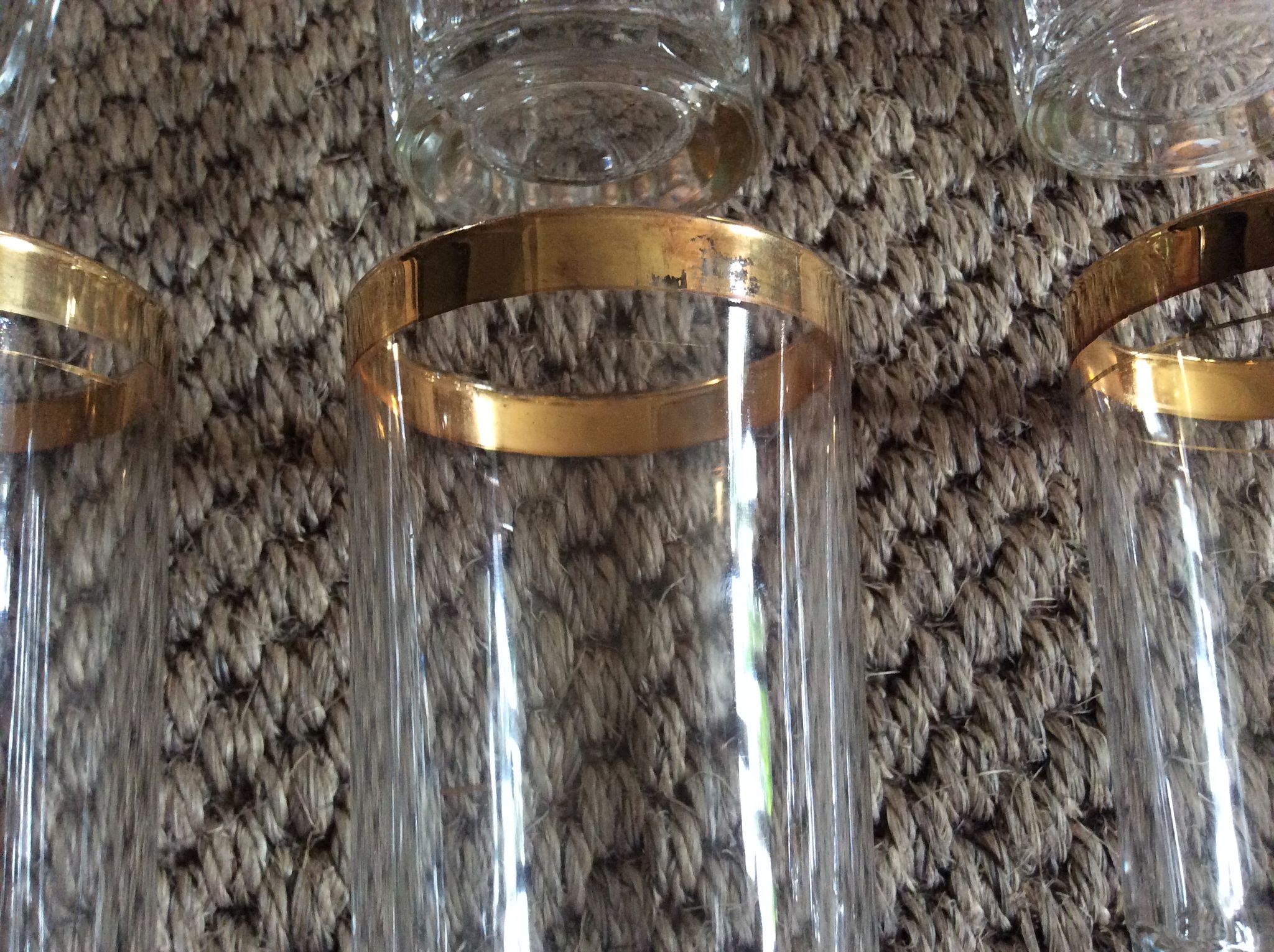 Series of 6 vintage glasses